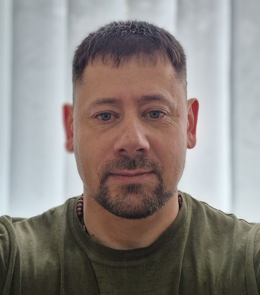 Миронюк Владимир